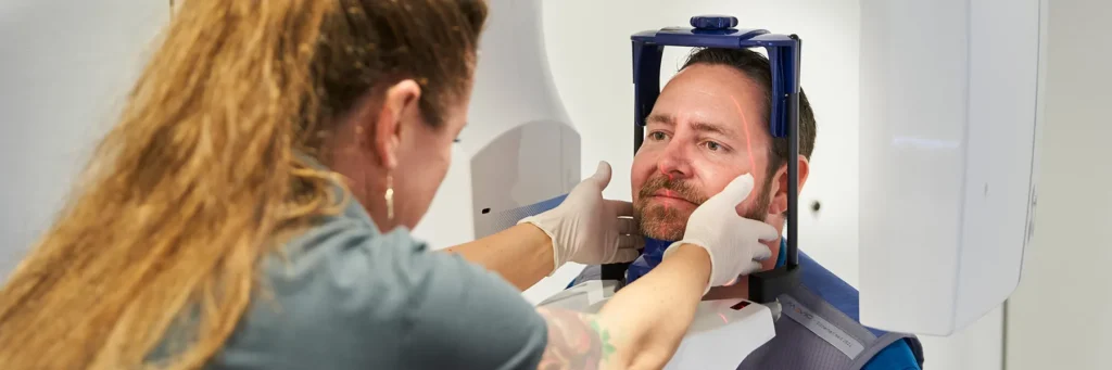 Digitale Volumentomographie (DVT)